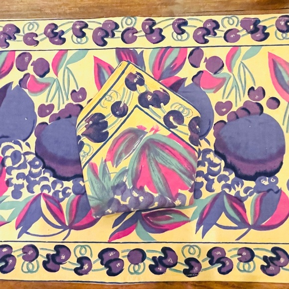 Floral place mats 100% cotton with napkins, Set of 8 Made in India. - Picture 6 of 6